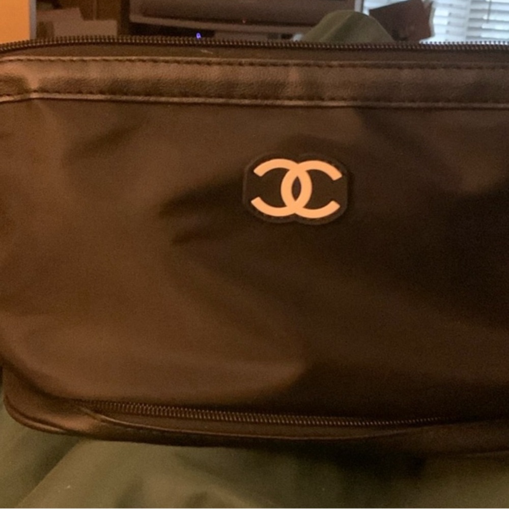 Chanel make up bag, for the beach, or whatever you need to use,kids supplies etc
